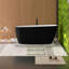 Baignoire de trempage autoportante en acrylique L 59 po x l 28 po, drain et trop-plein chromés, conception moderne pour salles de bain luxueuses-64490090