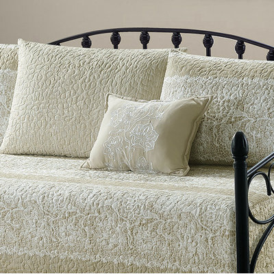 6 Piece Emma Daybed Bedspread Set