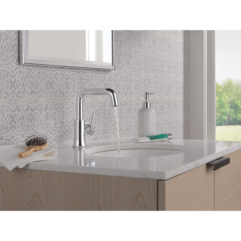 Single Handle Bathroom Faucet, Chrome