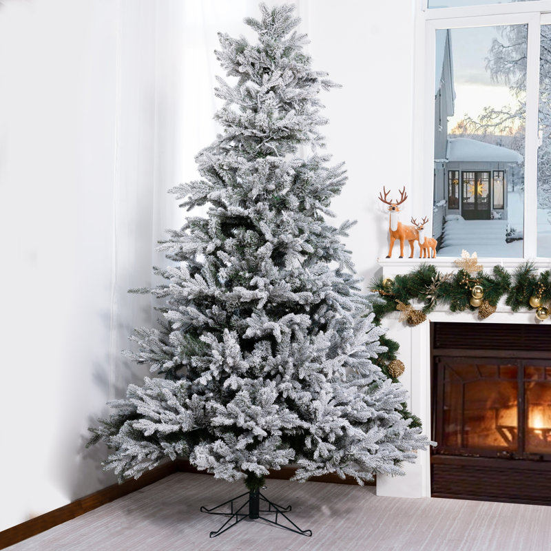 240' H Christmas Tree