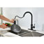 Robinet de cuisine monocommande en acier inoxydable noir mat avec tirette profilée et pratique