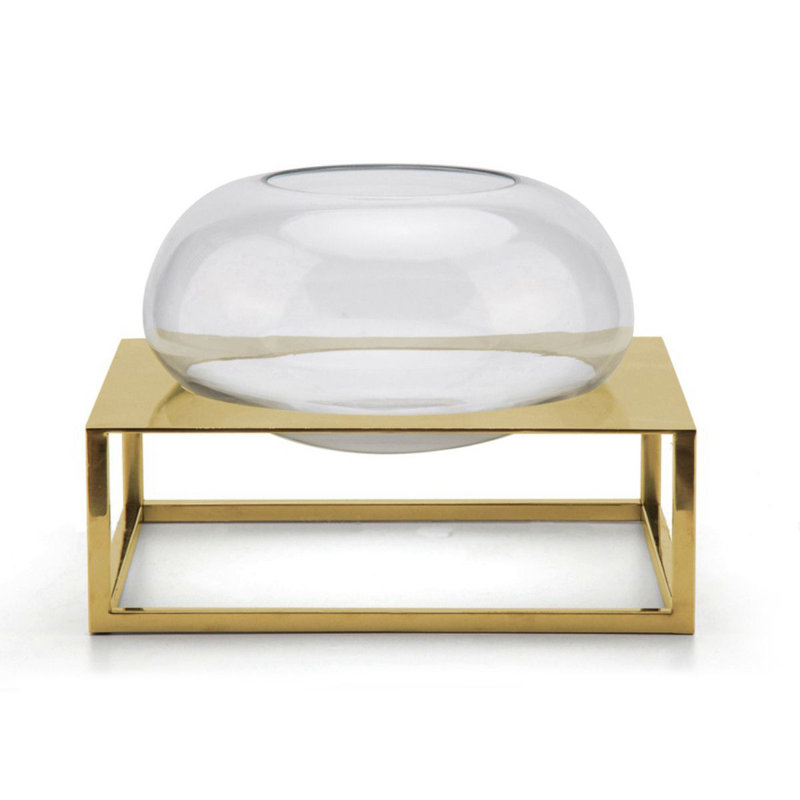 Vase rond avec titane doré