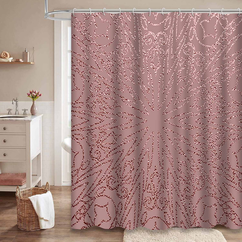 Rideau de douche métallique abstrait à quartz rose avec 12 crochets, L 72 po x l 84 po