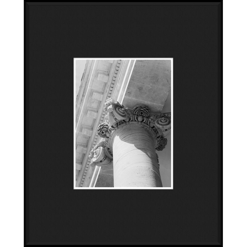 «Black and White Architectural Détails», reproduction de photo encadrée