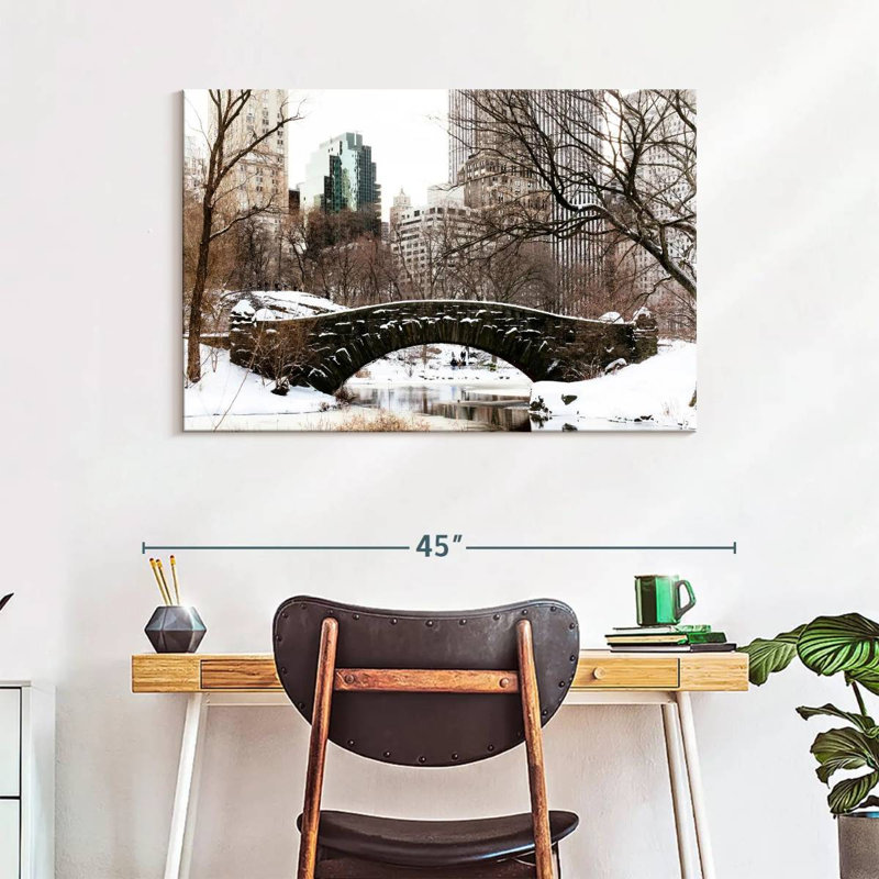 Ravi Gapstow Bridge Snow, H 26 po x l 39 po