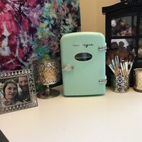 Nostalgia Mint Green 6-Can Compact Refrigerator