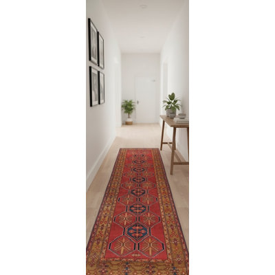 Tapis de couloir oriental rouge 5 x 13 One-of-a-Kind Tribal