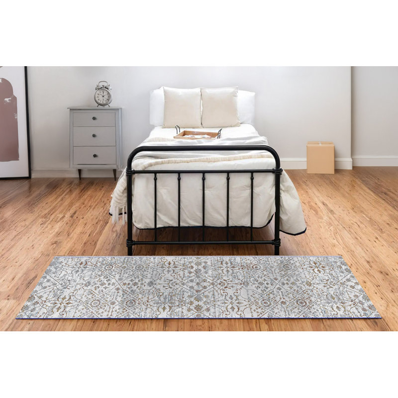Capella Abstract Indoor Rug, Runner 2'2" x 7'7"