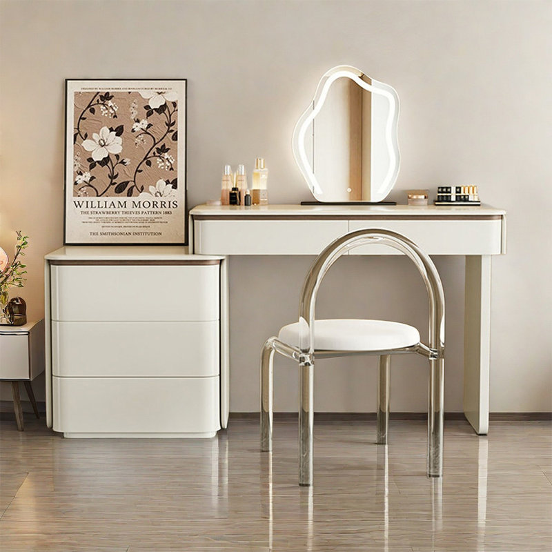Geodis Vanity