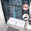 Porte de douche coulissante avancée avec système de fermeture en douceur et matériaux de qualité supérieure pour une expérience de salle de bain améliorée