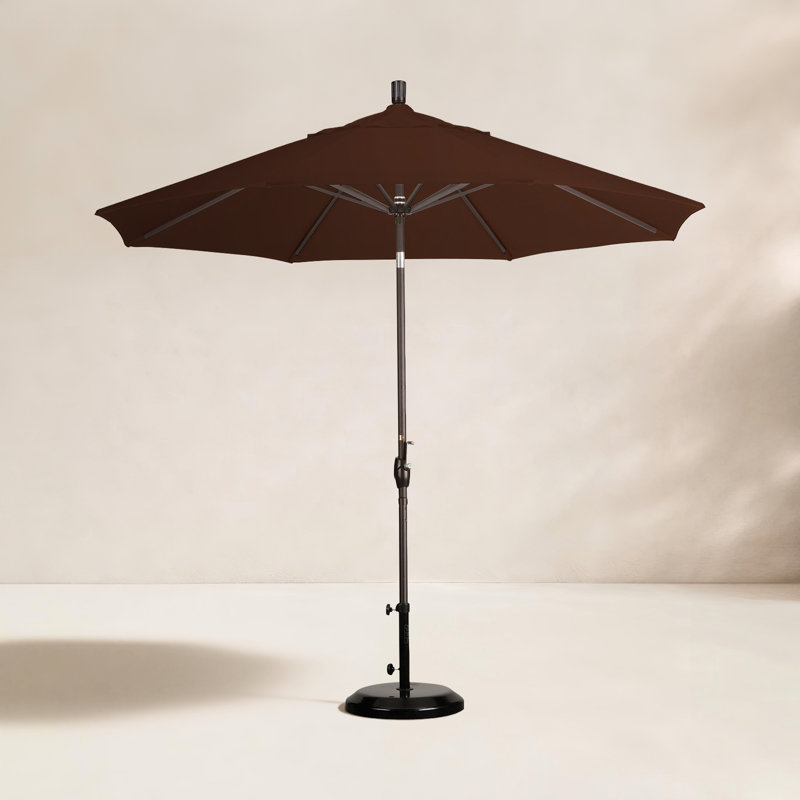 Parasol de marché 9 pi Iuka, Toile Sunbrella® brun baie, 225