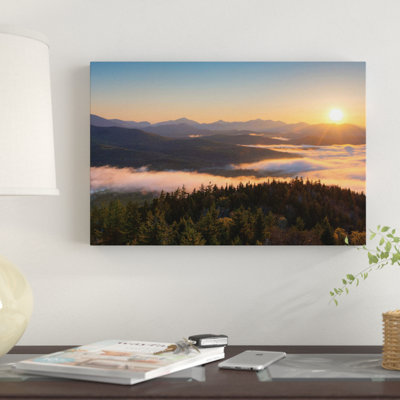 « soleil over the adirondack peaks highs from goodnow mountain, adirondack park, new york state, usa », reproduction de photo sur toile