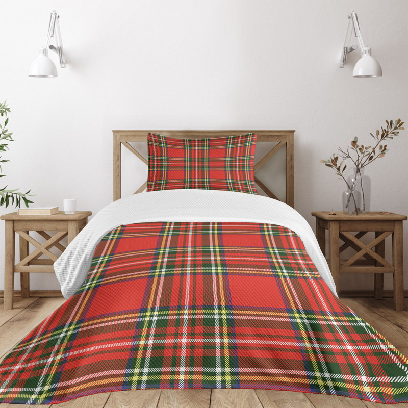Twin White Quilted Plaid Bedspread Set with Pillow Sham