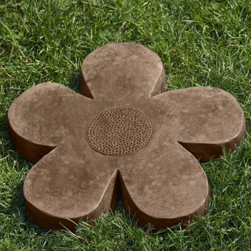 Tremplin Flower Power, H 2 po x l 12,25 po x P 12,25 po, Pierre calcaire vieillie