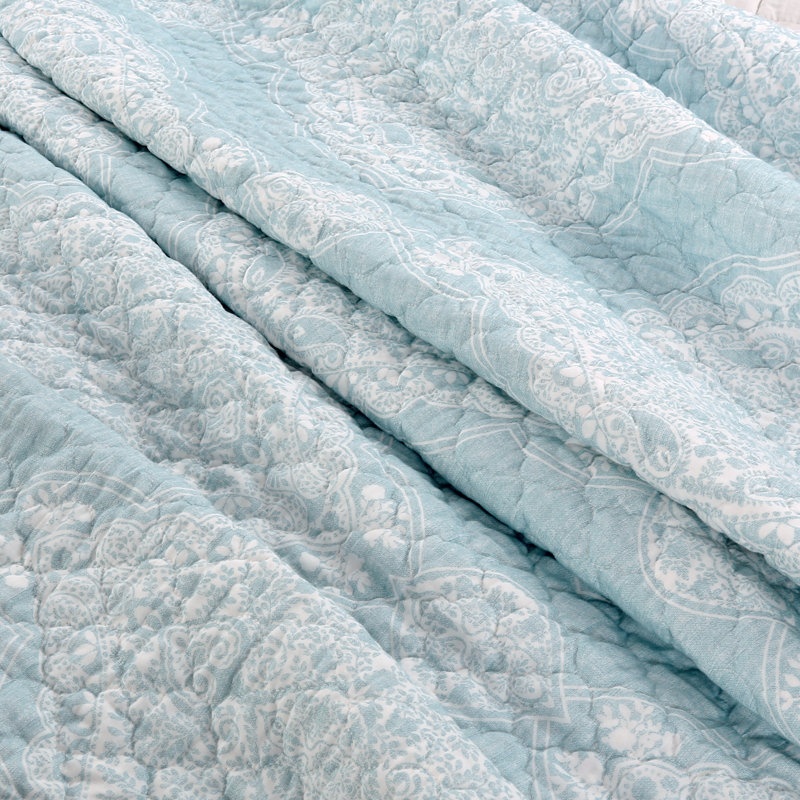  Reversible Coverlet / Bedspread Set, Blue, Full/Queen Bedspread + 2 Standard Shams