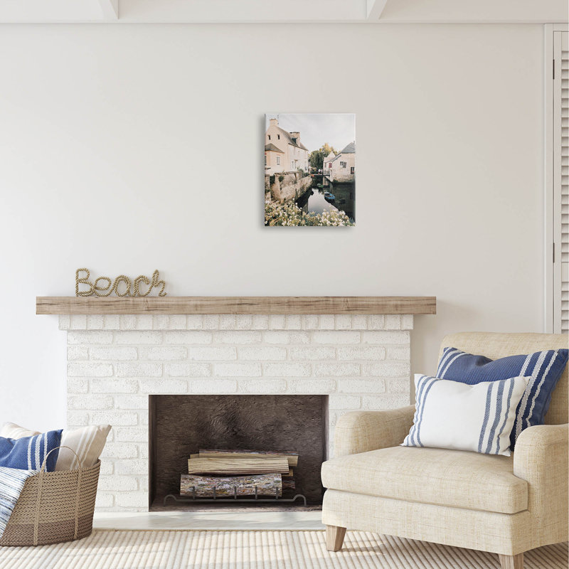 "Au-443", toile, Village Canal River, bateaux sur toile par Krista Broadway, photographie, H 20 po x l 16 po x P 1,5 po