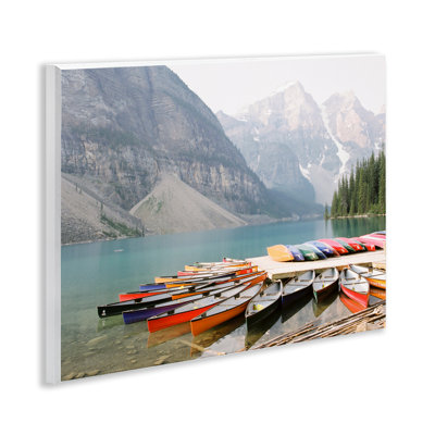 «Cliffside Canoe Dock» par Justine Milton