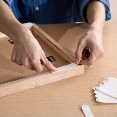 Picture Hanging Strips 34 Pairs Large Frame Hanging Strips for Damage Free