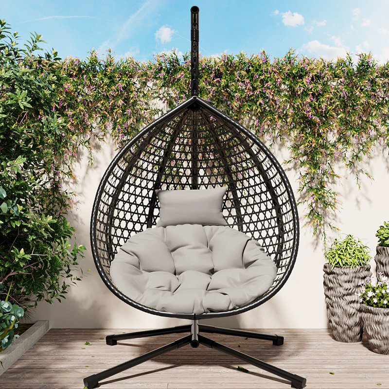 Chaise joyeuse d'intérieur et d'extérieur - Support en fer, matériau en PE, réglable pour une base joyeuse et stable, délice et confort