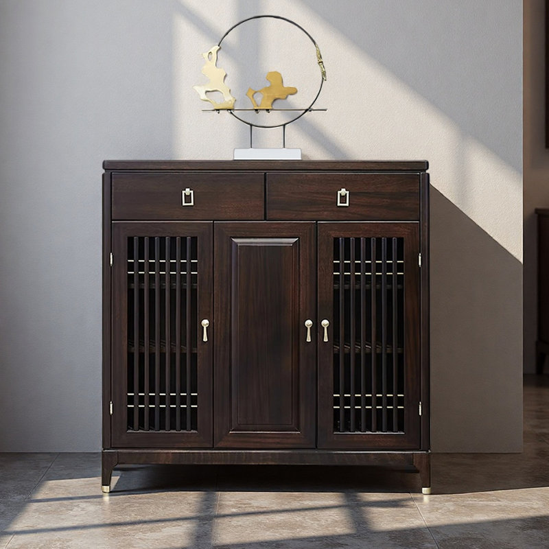 Classic and durable storage shoe cabinet