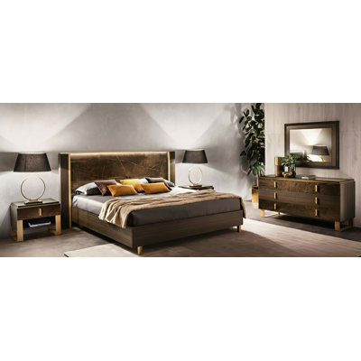  Essenza 5 Piece Bedroom Italy Queen