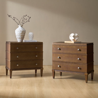 Taesan Transitional  28'' W 3-Drawer Nightstand with Charging Station and Solid Wood Legs