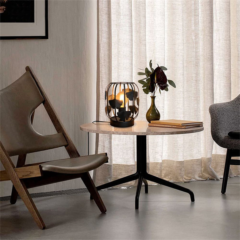Metal Table Lamp, Black