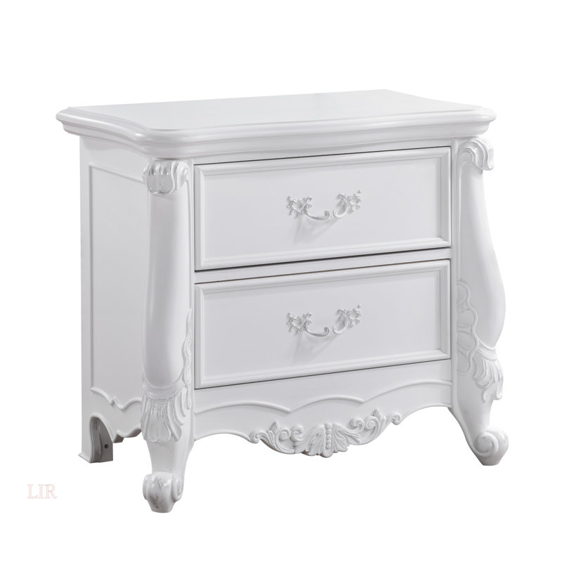 Commode Latisha à finition blanche (Commode)