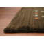 Élégant tapis brun de style Gabbeh 10 x 10 avec de subtils motifs brodés