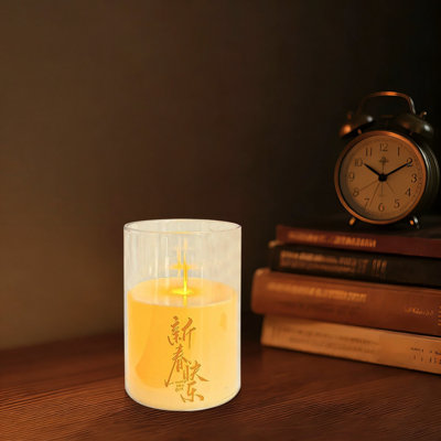 Petite lampe de chevet en acrylique Simulation
