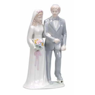 Figurines & Sculptures