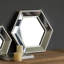 Miroir hexagonal