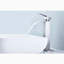Robinet de lavabo de salle de bain à poignée simple-130549925