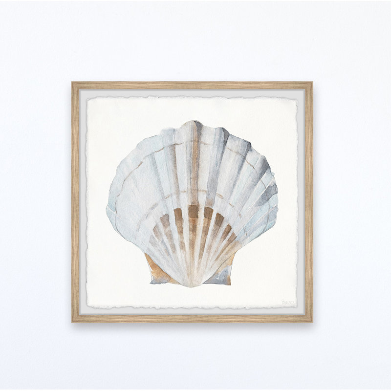 «Pretty White Shell», reproduction encadrée, H 32 po x l 32 po x P 1,5 po