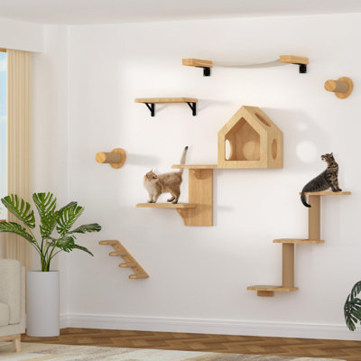 Carlill Scratching Post
