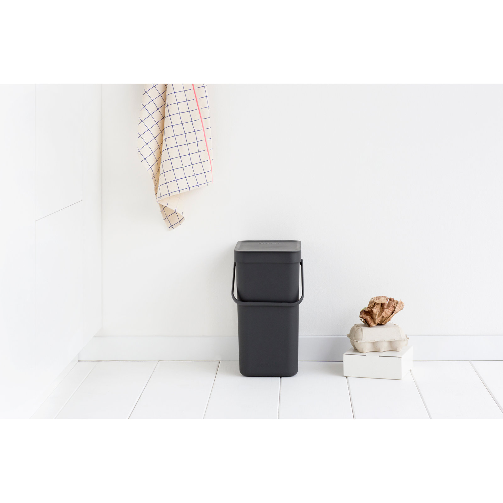 Brabantia Sort & Go Plastic Recycling Bin, 3.2 Gallon, Gray