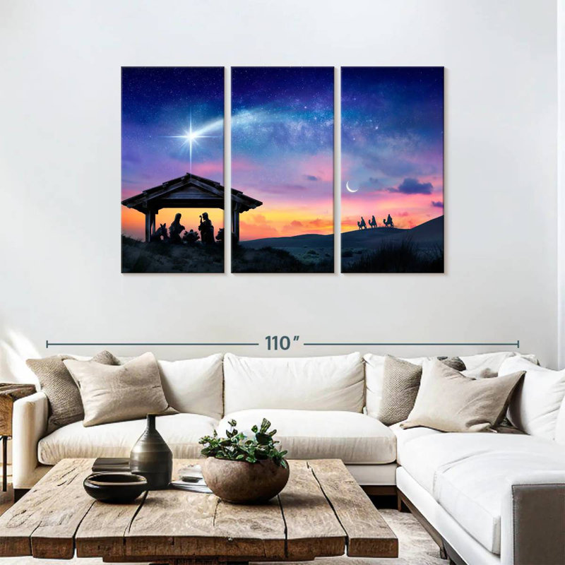 Adella Christmas Star, 48" H x 74" W
