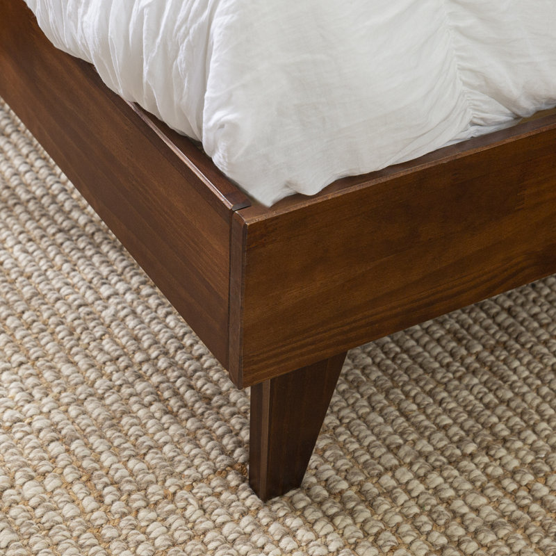 Lit standard en bois massif Emory, Grand, Noyer