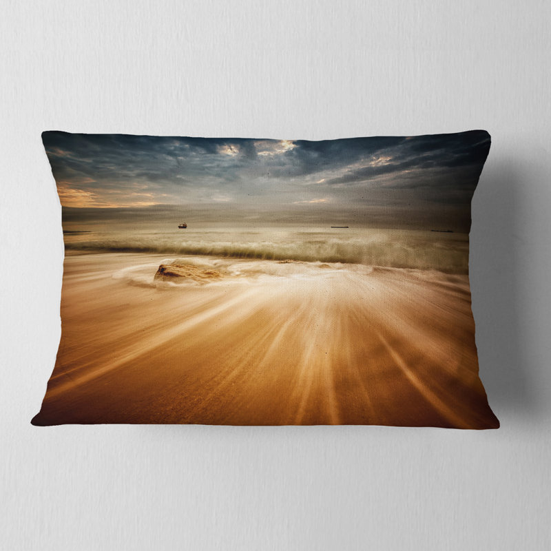 Coussin de mer de pluie avec vagues, Rectangle 12 po x 20 po
