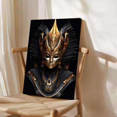 Masque doré et noir orné de motifs complexes, [style artistique futuriste]. Art mural encadré en toile - Cadre en bois massif de 24 po x 36 po et 1 po d'épaisseur pour le salon ou la chambre à coucher