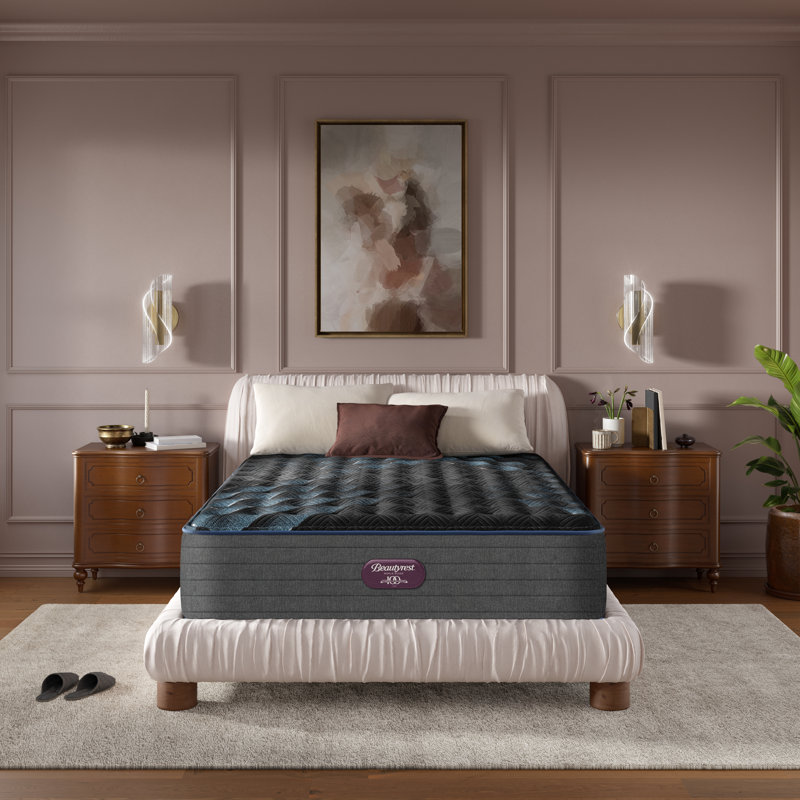 Matelas ferme de 14 po Beautyrest World Class, Lit double