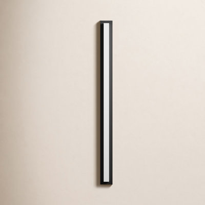 Black Aluminum Rectangular Linear LED Outdoor Wall Light With Acrylic Shade