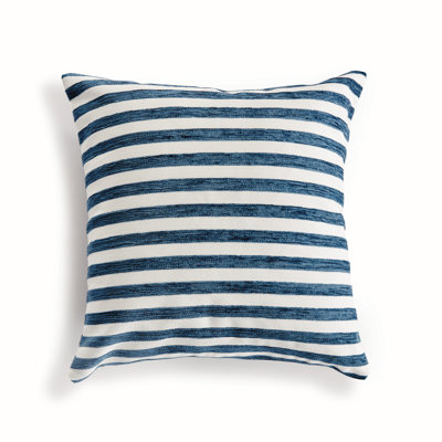 Polyester Indoor/Outdoor Pillow Cover & Insert