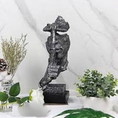 Figurines et sculptures