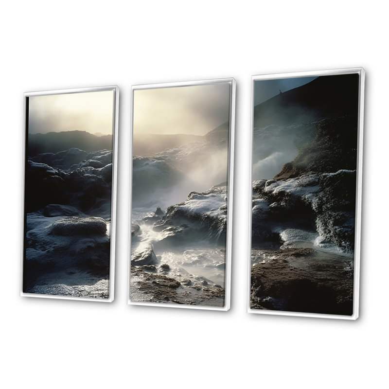 Geyser Winter Scenery II - Ensemble de décorations murales Geyser, H 40 po x l 60 po x P 1 po, Cadre flottant blanc