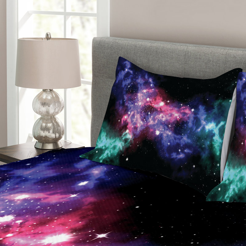 Outer Space Bedspread Set with Shams, 220 x 264 cm