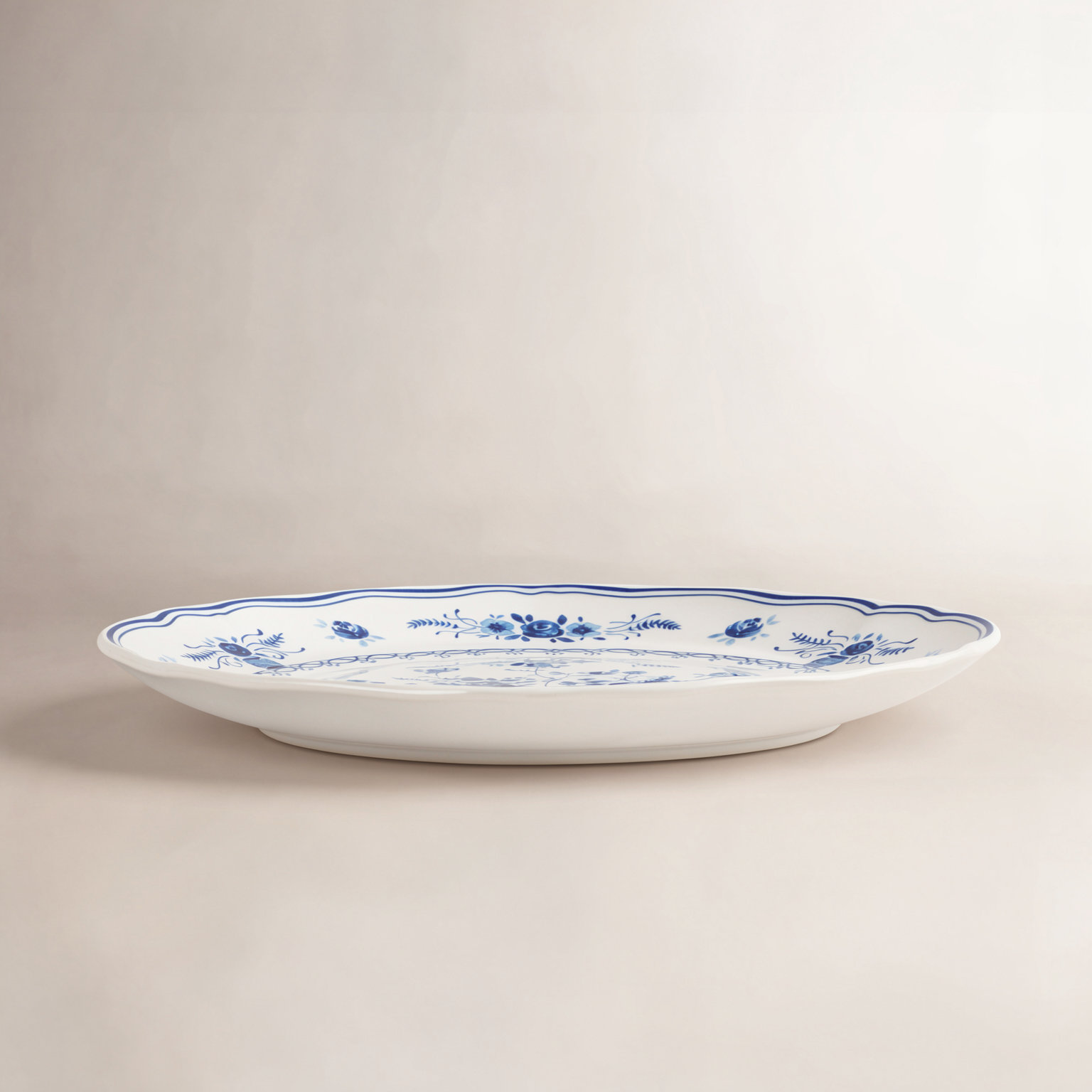 Vila Salad Plates, White/Blue