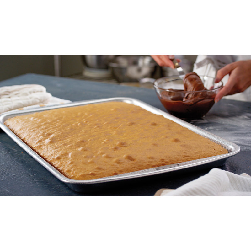 Durable Non-Stick Aluminum Rectangular Baking Sheet, 13" x 18.5"