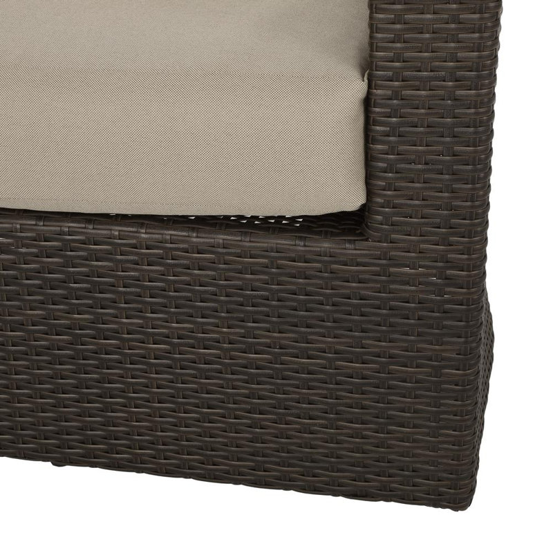 Fauteuil rotatif luxueux en osier