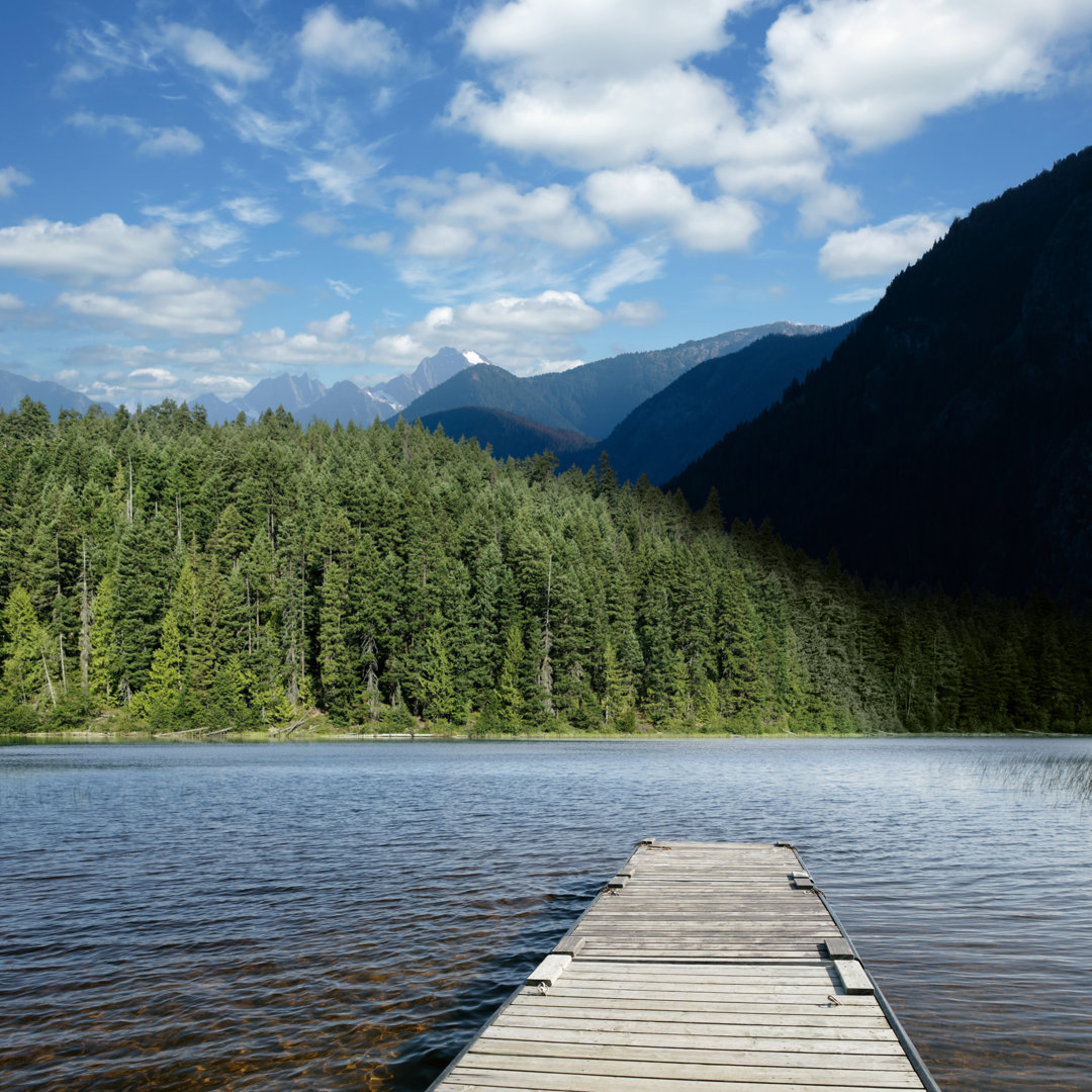 Mountain Wilderness Lake von Sharplydone - Leinwandbild